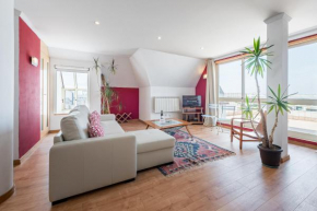 GuestReady - Forever the Ray's Penthouse